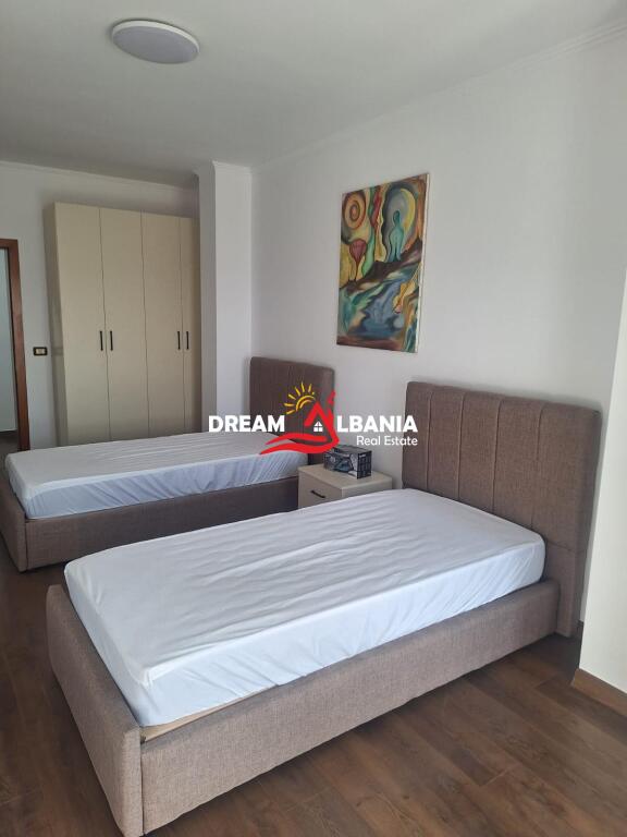 Shitet apartament 2+1 ne Don Bosko prane shkolles Vace Zela (ID 41211637)