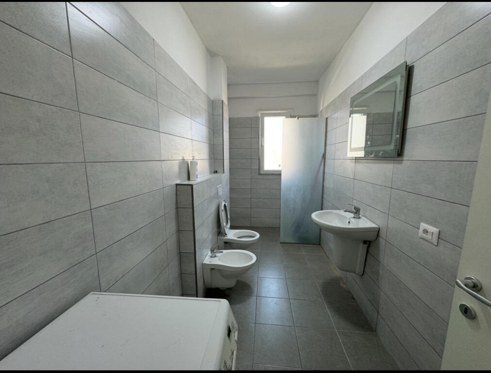 APARTAMENT 1+1 PËR QIRA NË ASTIR!