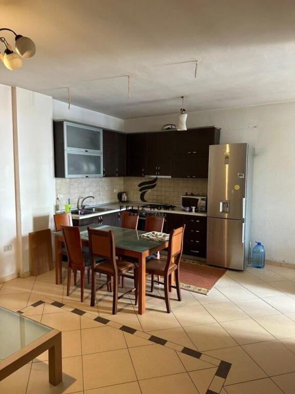 APARTAMENT ME QERA 2+1 SELVIA
