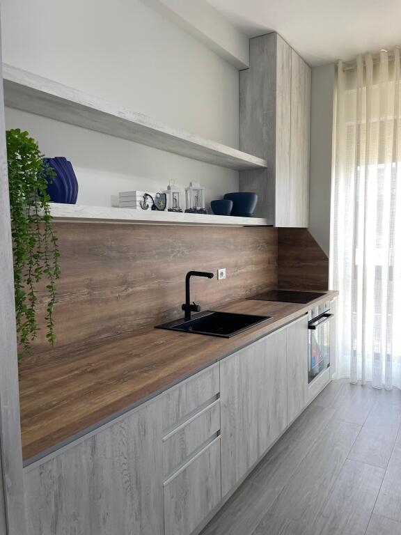 Apartament 1+1 për qira në Rradhime