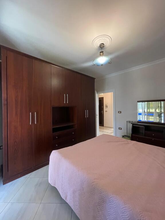 Apartament 2+1 me qira tek ish Parku