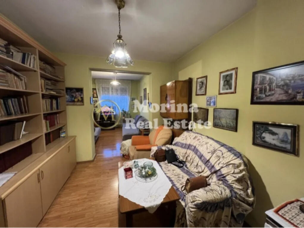 Apartment 2+1 with balcony, For Rent, Ura e Tabakeve — Court of Appeal