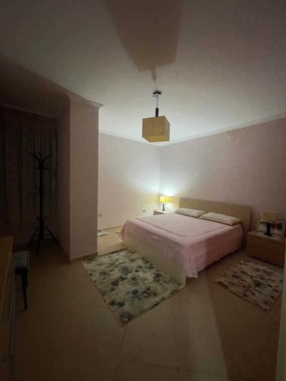 Qera, Apartament 2+1, Mbrapa Fakultetit te Shkencave