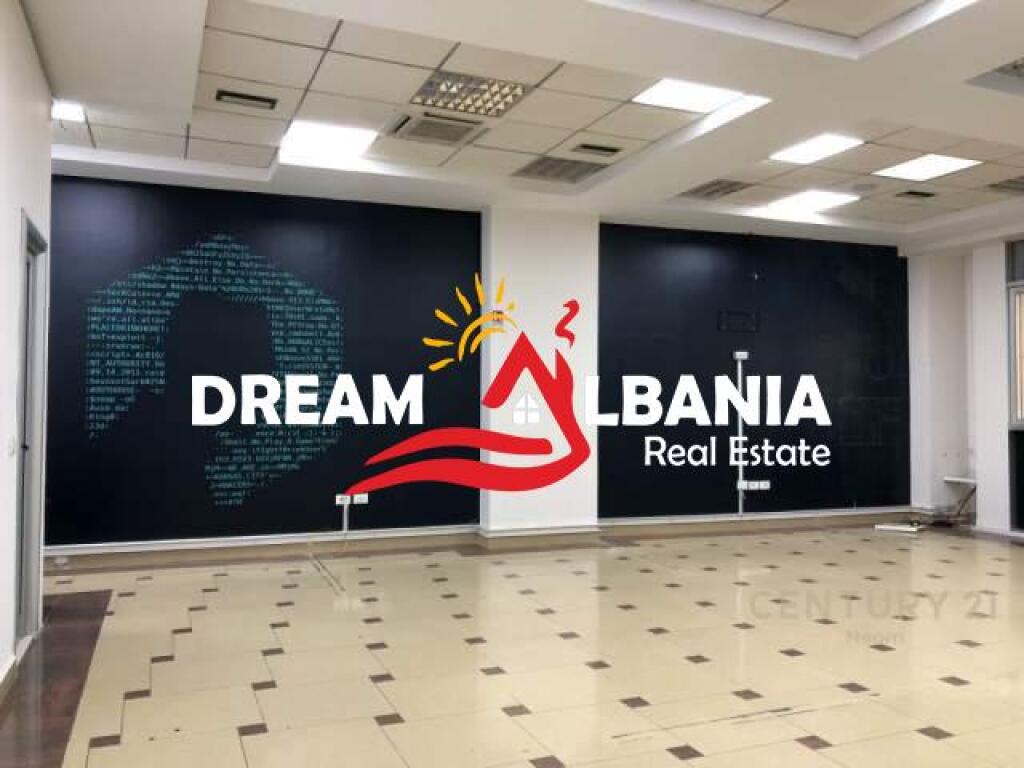 Ambient komercial me qera ne qendren Galeria (ID 42611175)