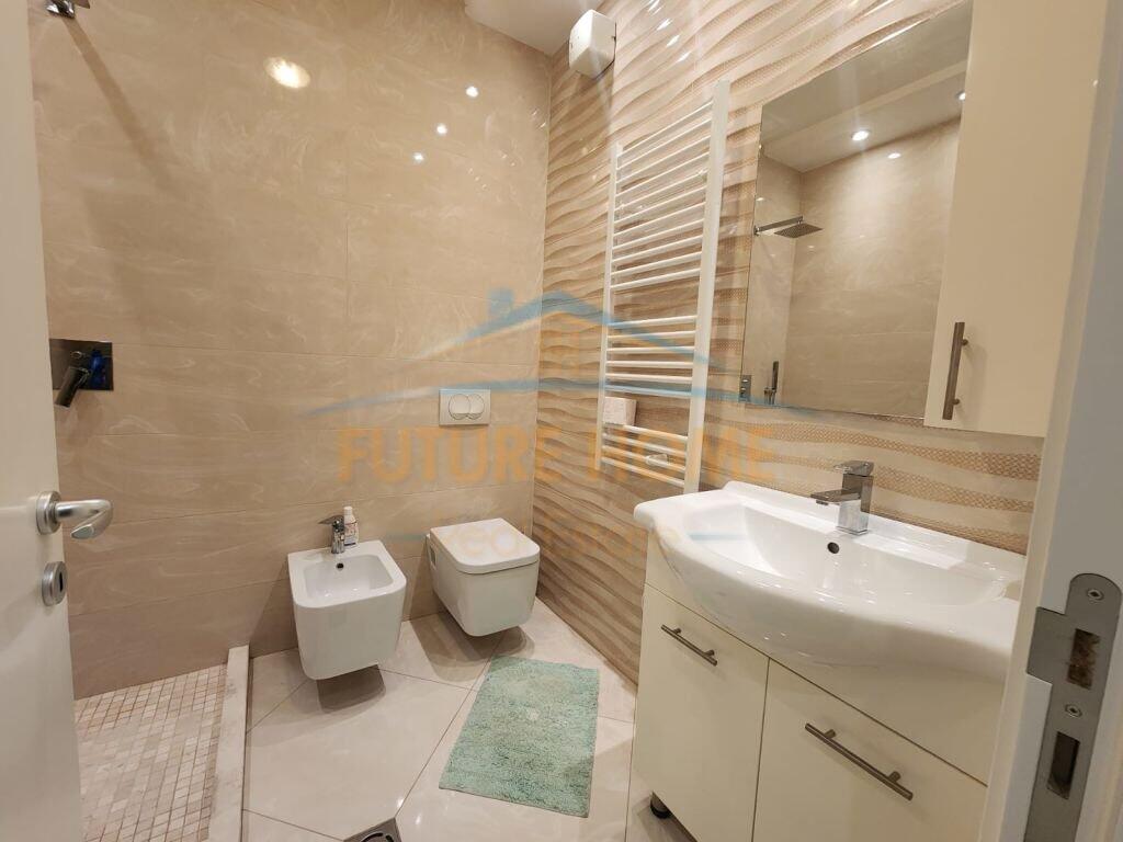 Qera, Apartament 2+1+2, Stacioni i Trenit, Tirane.