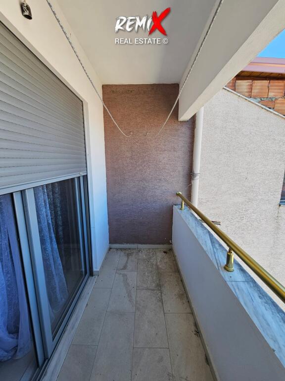 SHITET APARTAMENT 1+1 PRANE VALA PARK, STADIUMI - DURRES