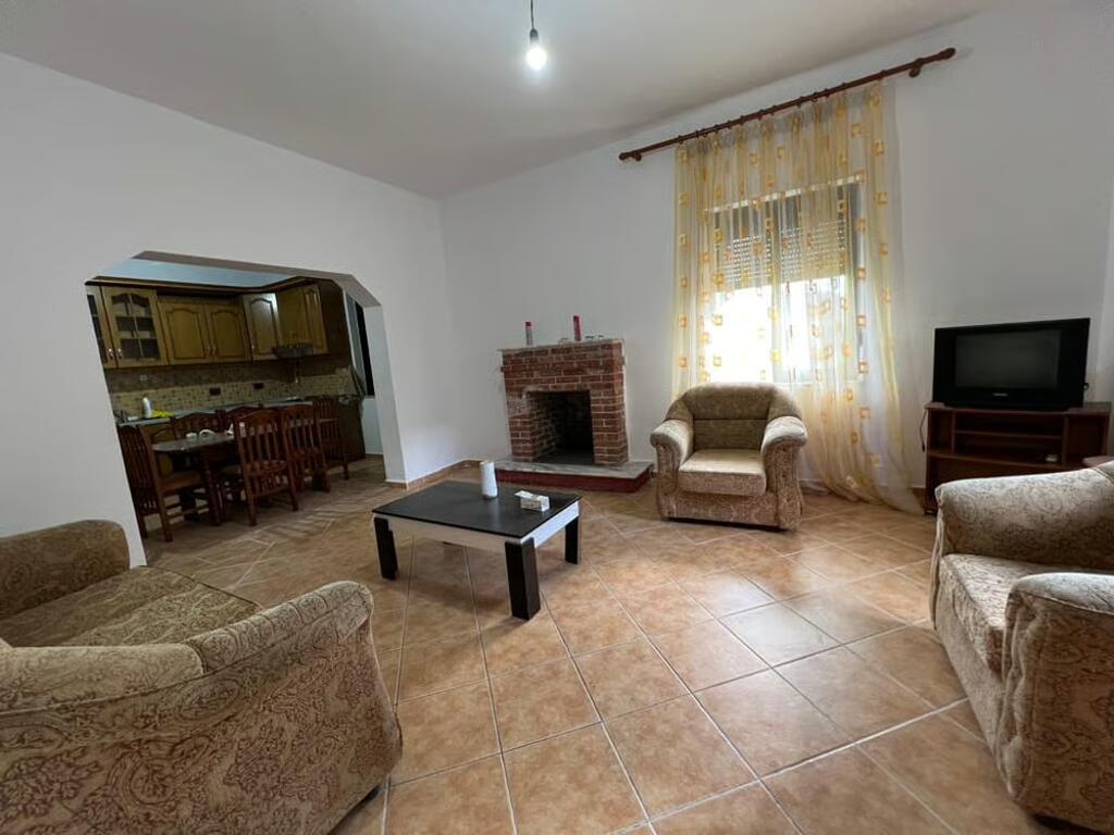 FOR RENT VILLA 450 M2 IN MJULL BATHORE