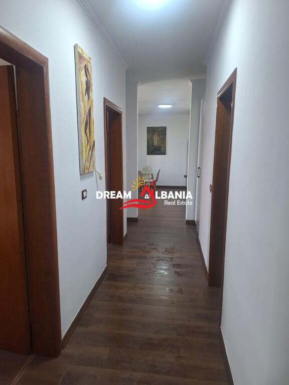Shitet apartament 2+1 ne Don Bosko prane shkolles Vace Zela (ID 41211637)