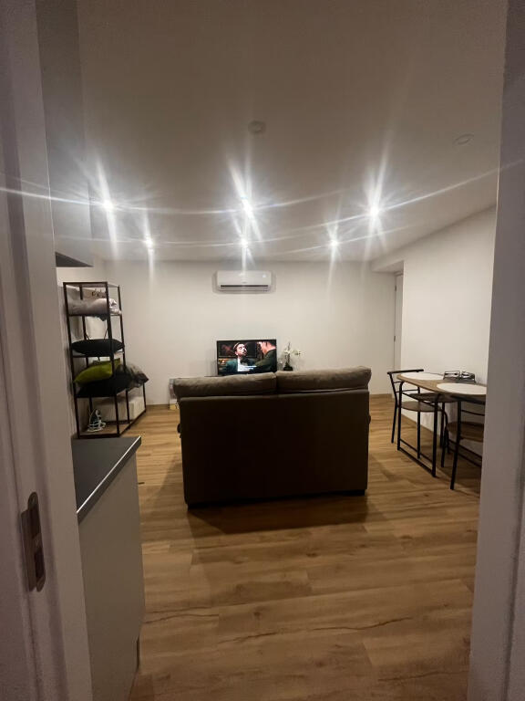 Appartamento in affitto 1+1 ad Astir (ID B2101166) Tirana.