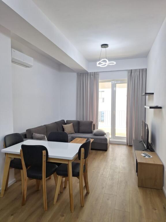 2+1 APARTMENT FOR RENT (Kaimi Complex, Ali Demi, Tirana) NO COMMISSION
