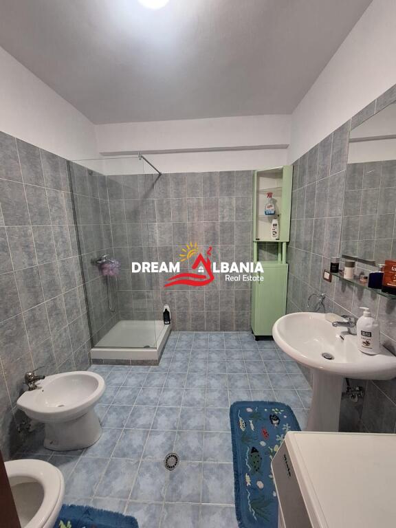 Shitet apartament 2+1 ne Don Bosko prane shkolles Vace Zela (ID 41211637)