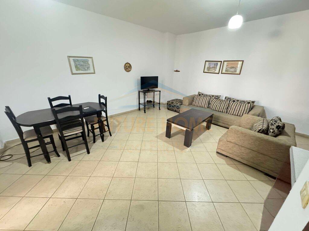 Qera, Apartament 2+1, Unaza e Re, Tiranë.