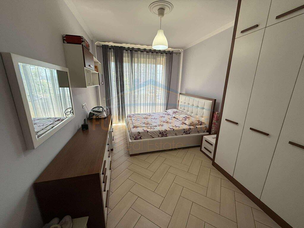 Qera, Apartament 2+1+2, Unaza e Re, Tiranë.