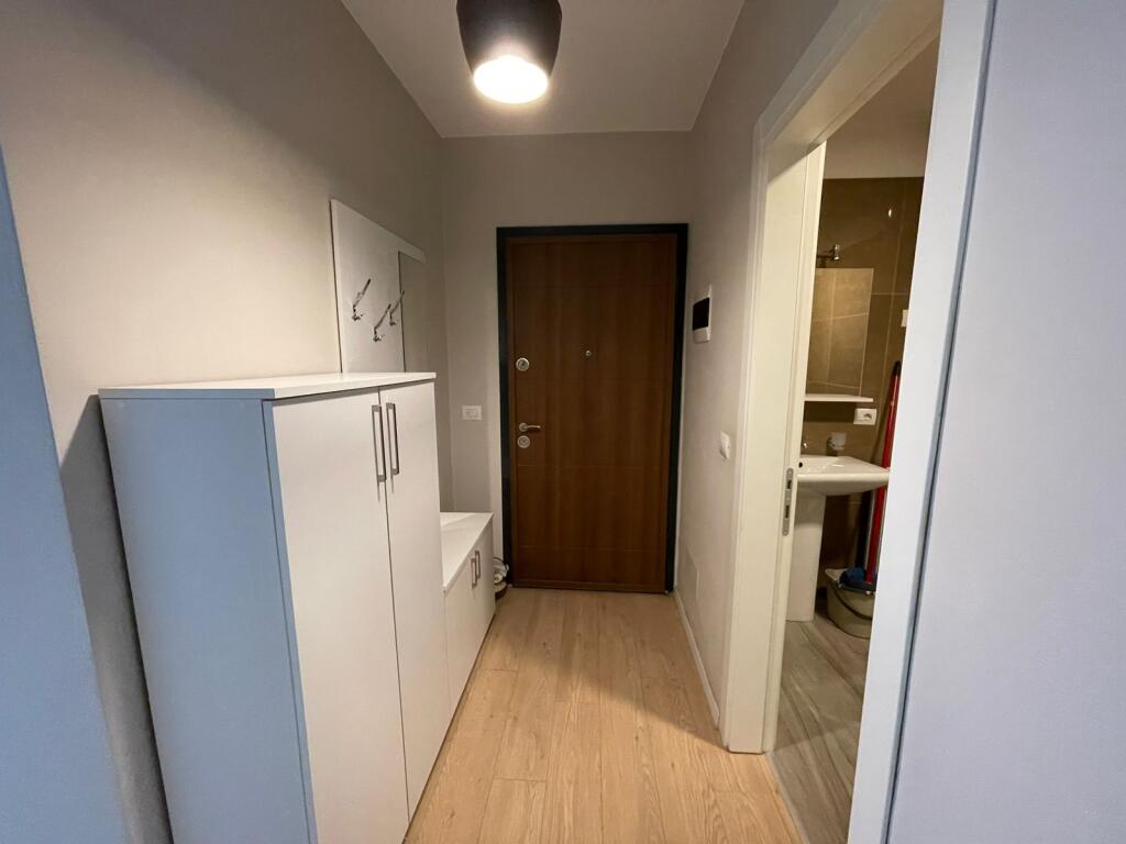 Apartament 1+1 për Qira – Pranë Brylit (Materniteti i Ri)