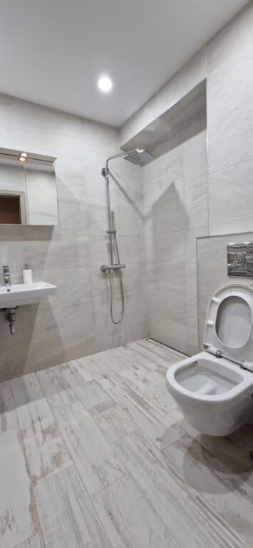 Apartament 2+1 me Qera ne Laprak (ID BV2244) Tirane