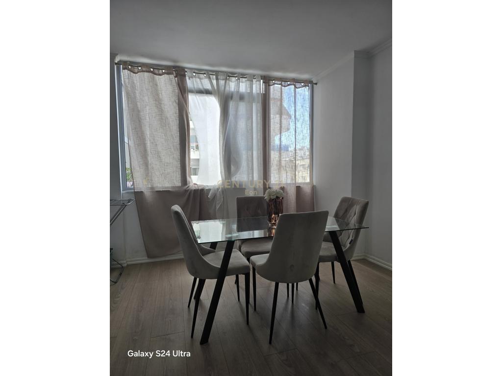 Apartament 2+1 Me Qira në Durrës - 104 m²
