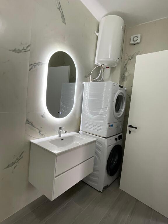 Apartament 1+1 për qira në Rradhime