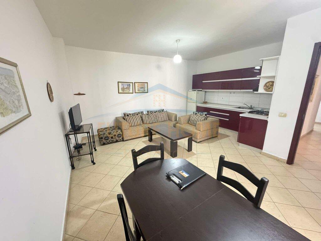 Qera, Apartament 2+1, Unaza e Re, Tiranë.