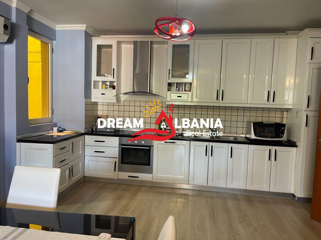 Apartamente 2+1 me qera ne Rrugen e Durresit prane Ring Center ne Tirane (ID 42211175)