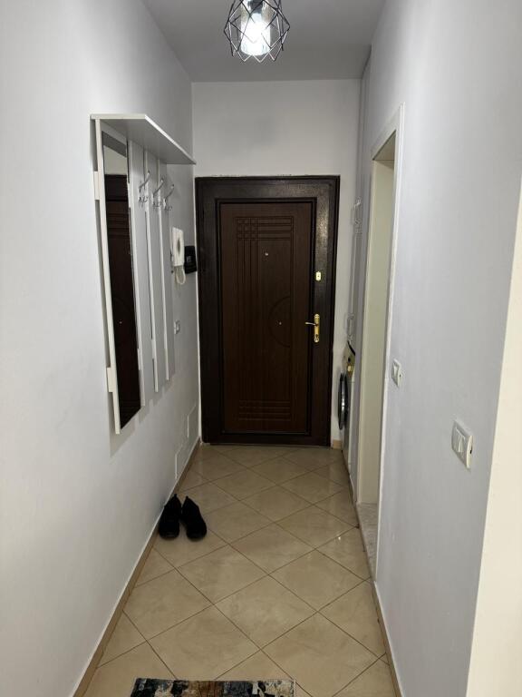 Shitet apartament 1+1 Fresk