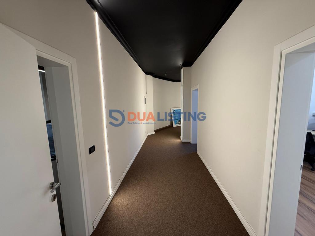 For Rent Space Floor 0, 200 m2 in Bllok