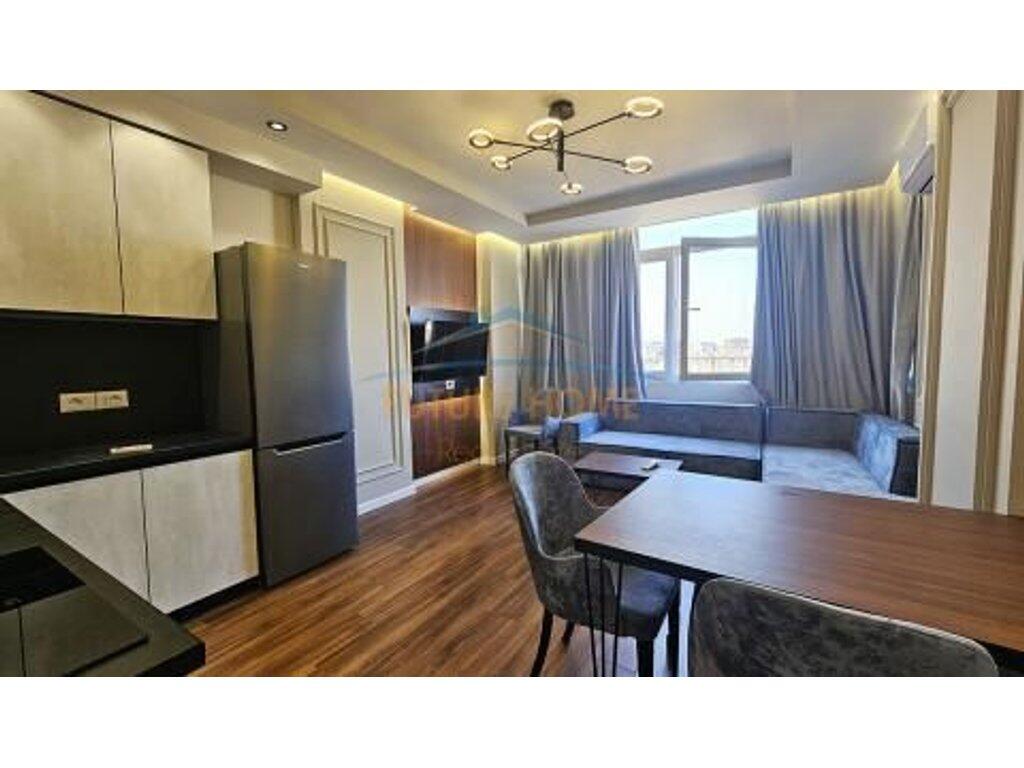 Shitet, Apartament 1+1, Bulevardi Zhan D'Ark, Tirane.