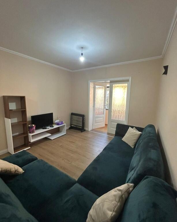 Jepet me qira apartament 2+1 te Oxhaku
