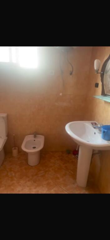 APARTAMENT ME QERA 1+1