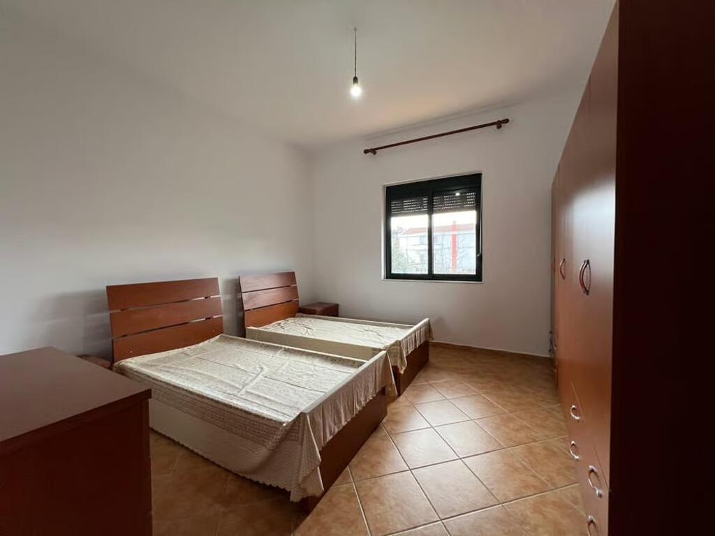 FOR RENT VILLA 450 M2 IN MJULL BATHORE