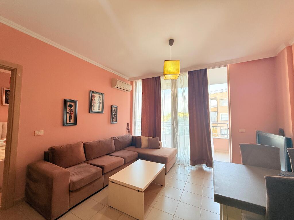 Apartament 1+1 për Qira – Rruga Peti, Liqeni i Thatë