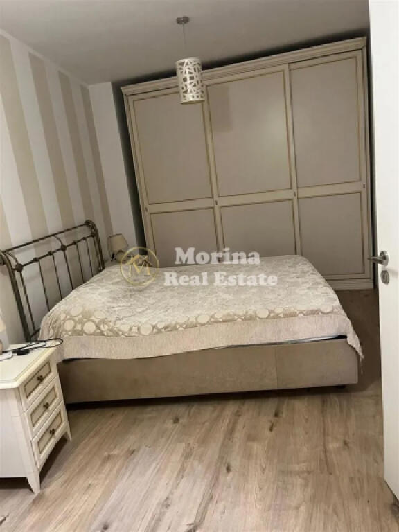 Qera, Apartament 1+1, 21 Dhjetori