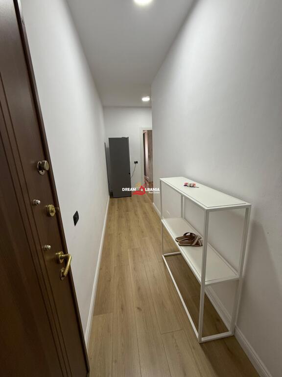Appartamento 1+1 con parcheggio in affitto ad Astir (ID 42111407)