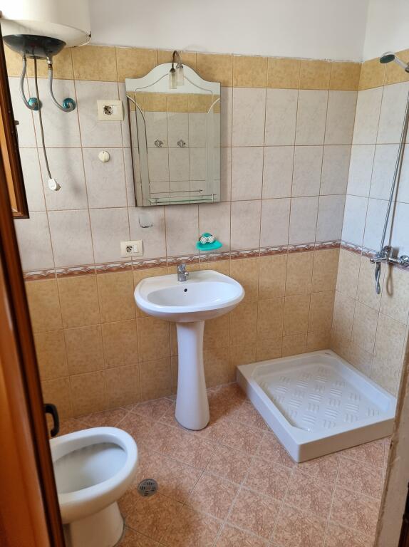 Apartament 1+1 për qira, Kodra e Priftit