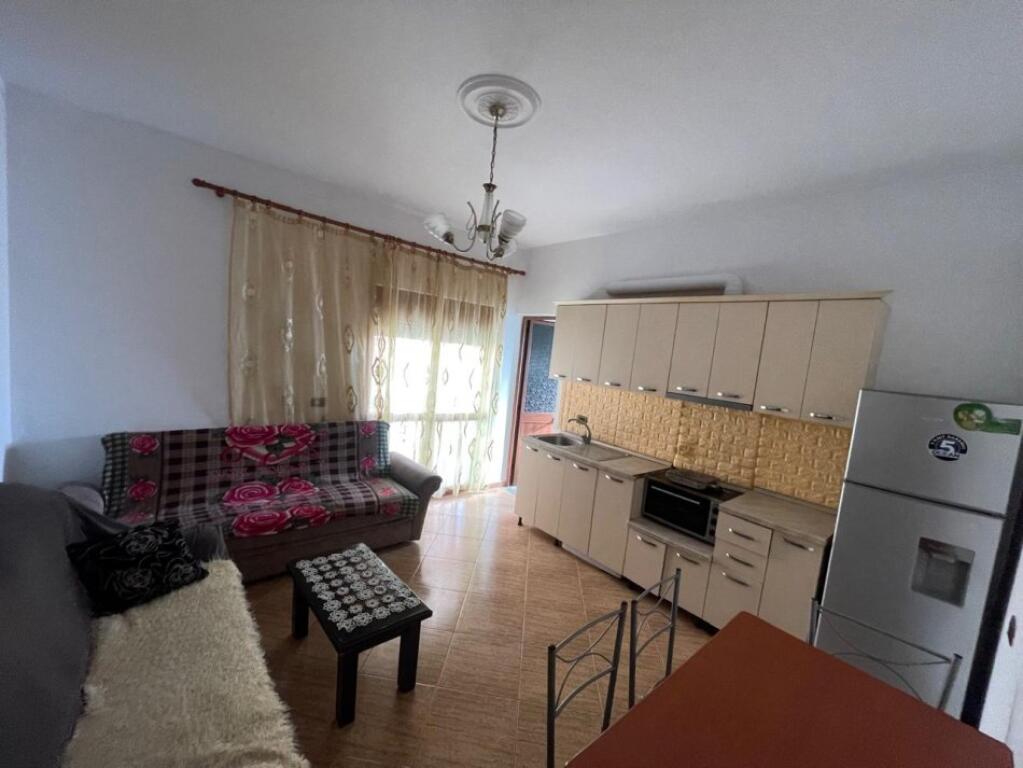 APPARTAMENTO 1+1. VILAT GJERMANE
