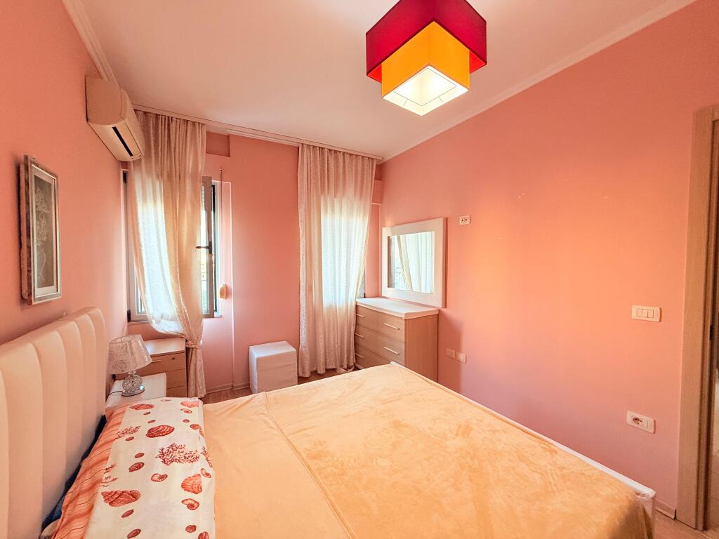 Apartament 1+1 për Qira – Rruga Peti, Liqeni i Thatë