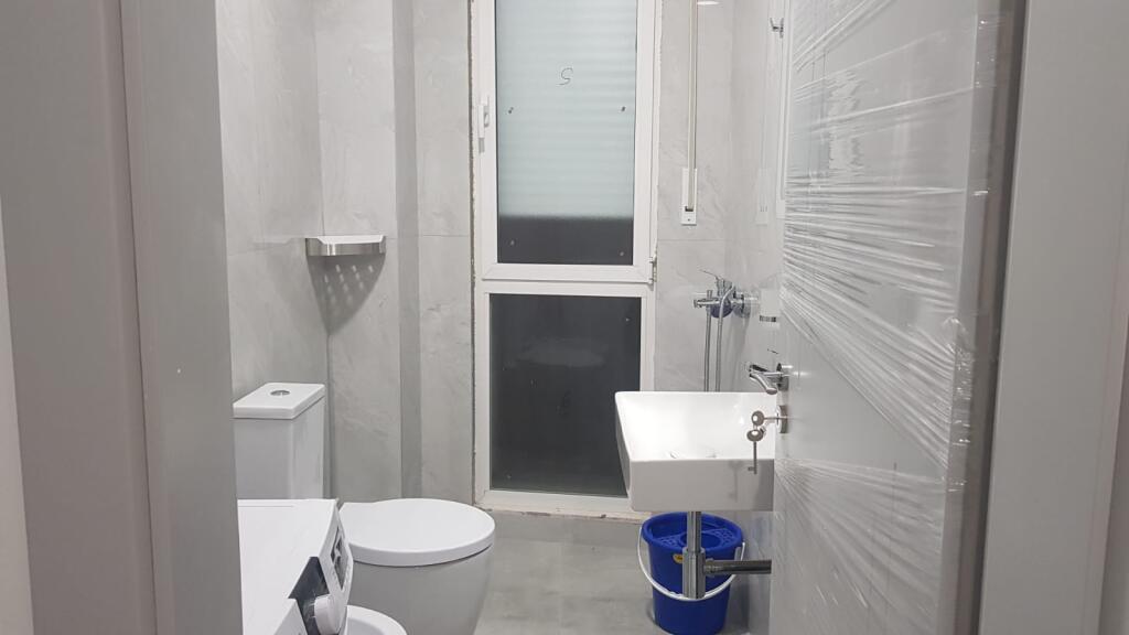 Apartament 1+1 për Qira – Pranë Kika 1