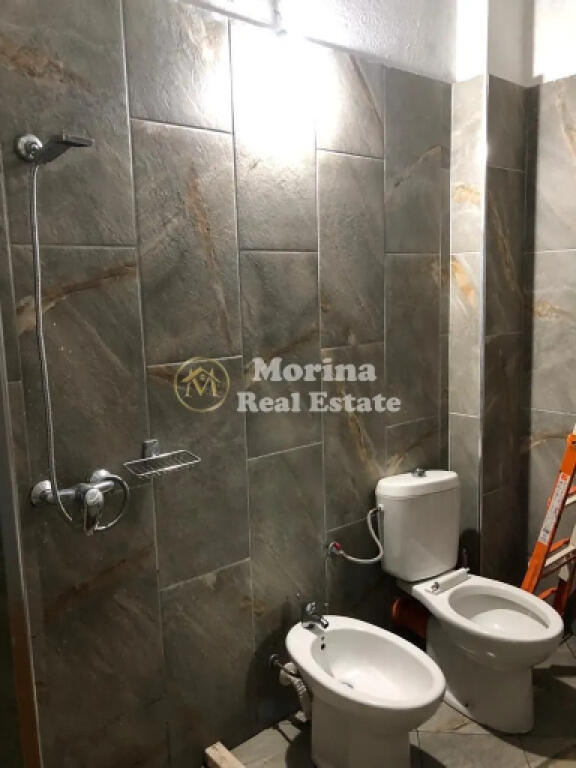 Qera, Hyrje Private 1+1, Vilat Amerikane