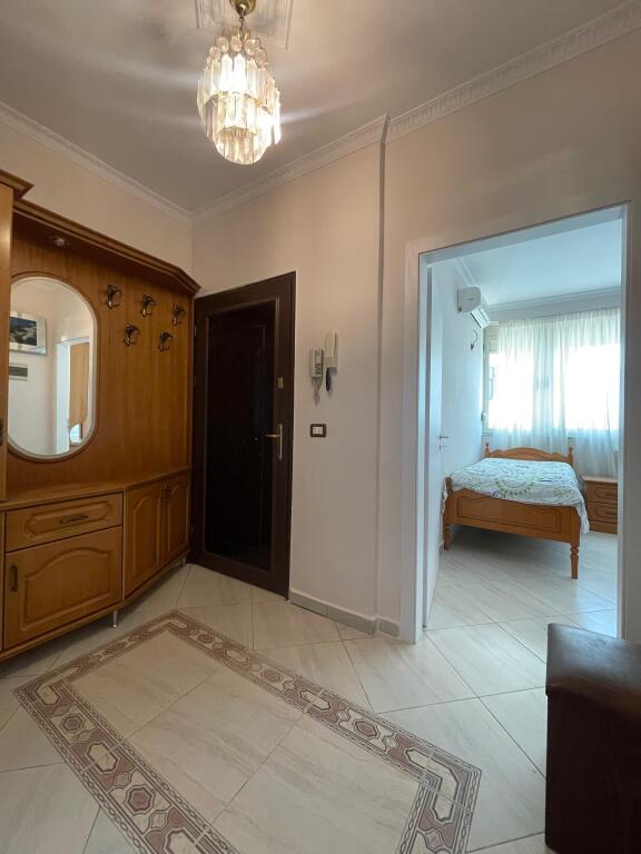 Apartament 2+1 me qira tek ish Parku