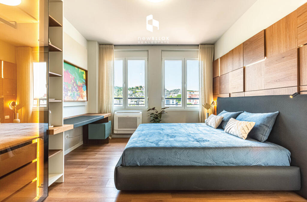 Shitet:✨️ Penthouse (Perfekt) (Pamje Ballore - 📍Liqeni i Thatë) (3+1 kuzhinë Veç / 4+1) - 100% I Investuar me Cilëai Premium, Dhe Çmim Okazion për Tregun!