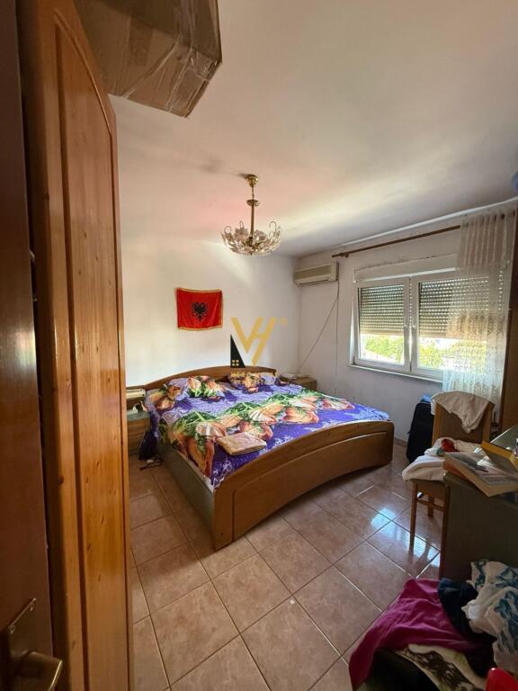APARTAMENT 2+1+BLK ME QERA TE RRUGA FORTUZI