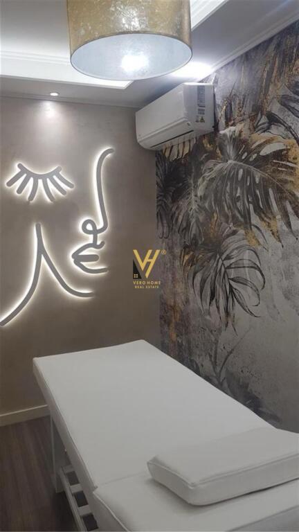 JEPET AMBIENT 50M2 ME QERA TE BRRYLI