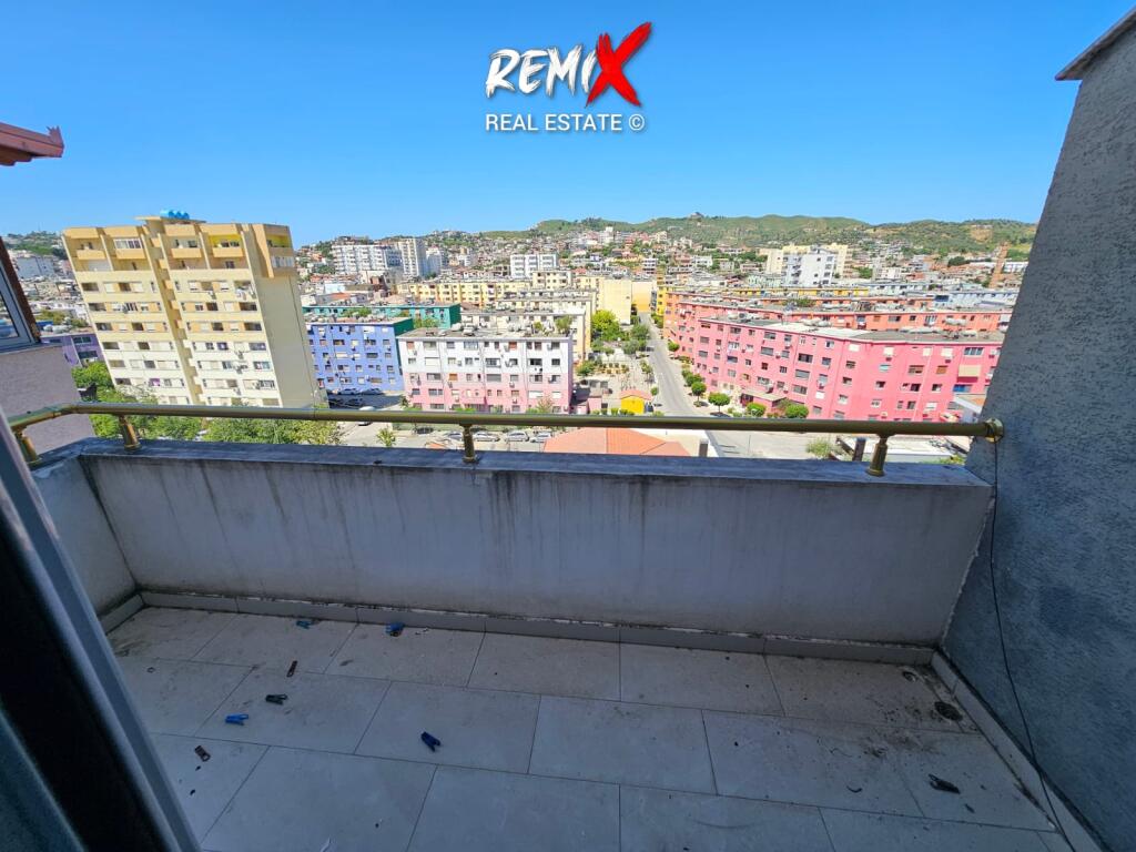 SHITET APARTAMENT 1+1 PRANE VALA PARK, STADIUMI - DURRES