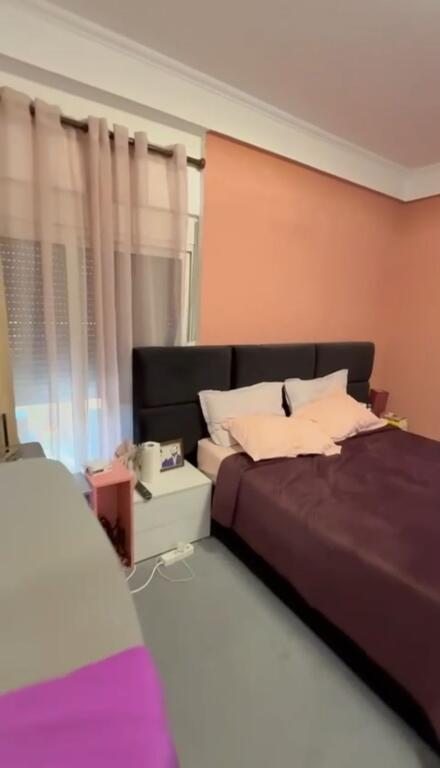 SHITET APARTAMENT 2+1 PRANE BULEVARDIT TE RI, TIRANE
