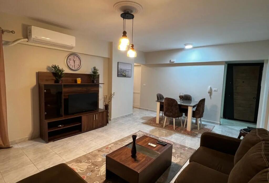 Apartament Me Qera 2+1 Tek Rruga e Durresit (ID B220930) Tirane