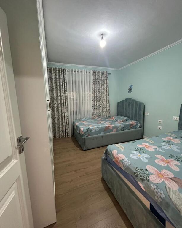 Jepet me qira apartament 2+1 te Oxhaku