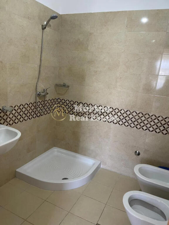Qera, Apartament 3+1, Kinostudio, 