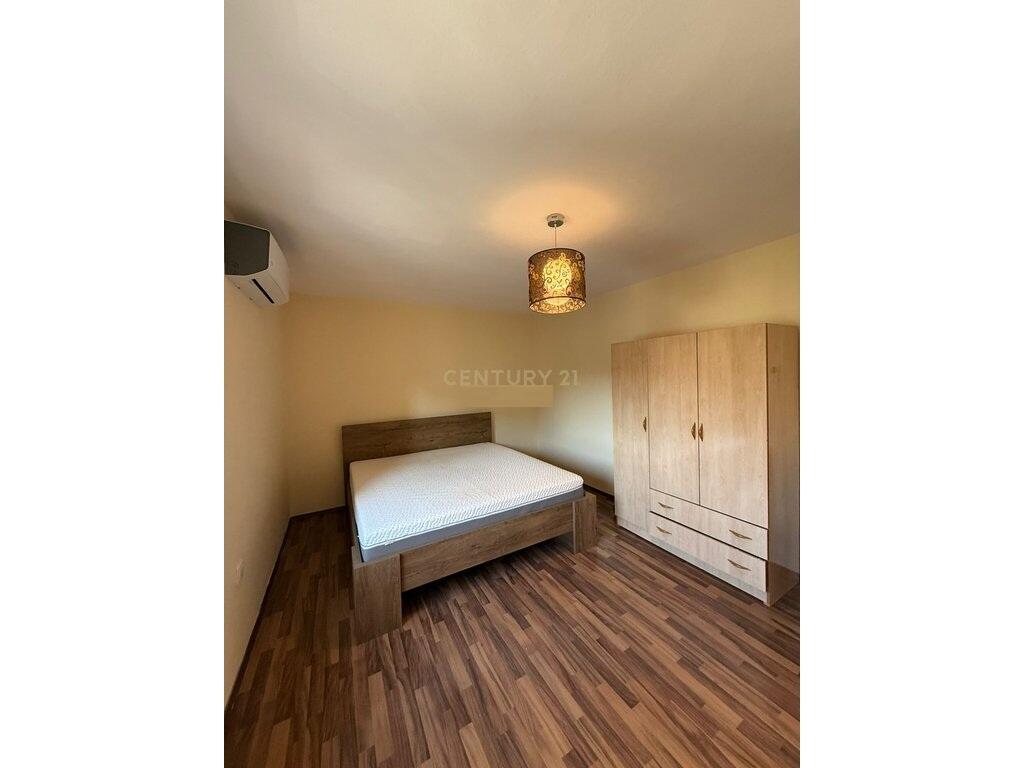Apartament 1+1 Me Qira në Rrugën Mihal Grameno
