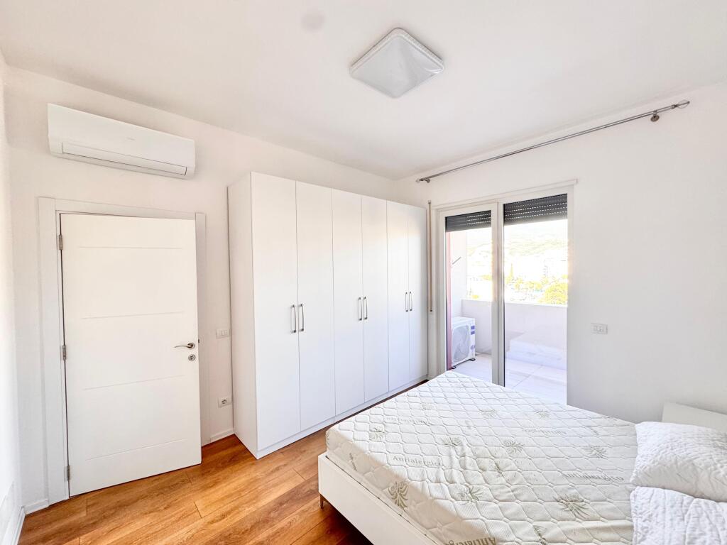 APARTAMENT ME QIRA 2+1+POST PARKIMI KINOSTUDIO