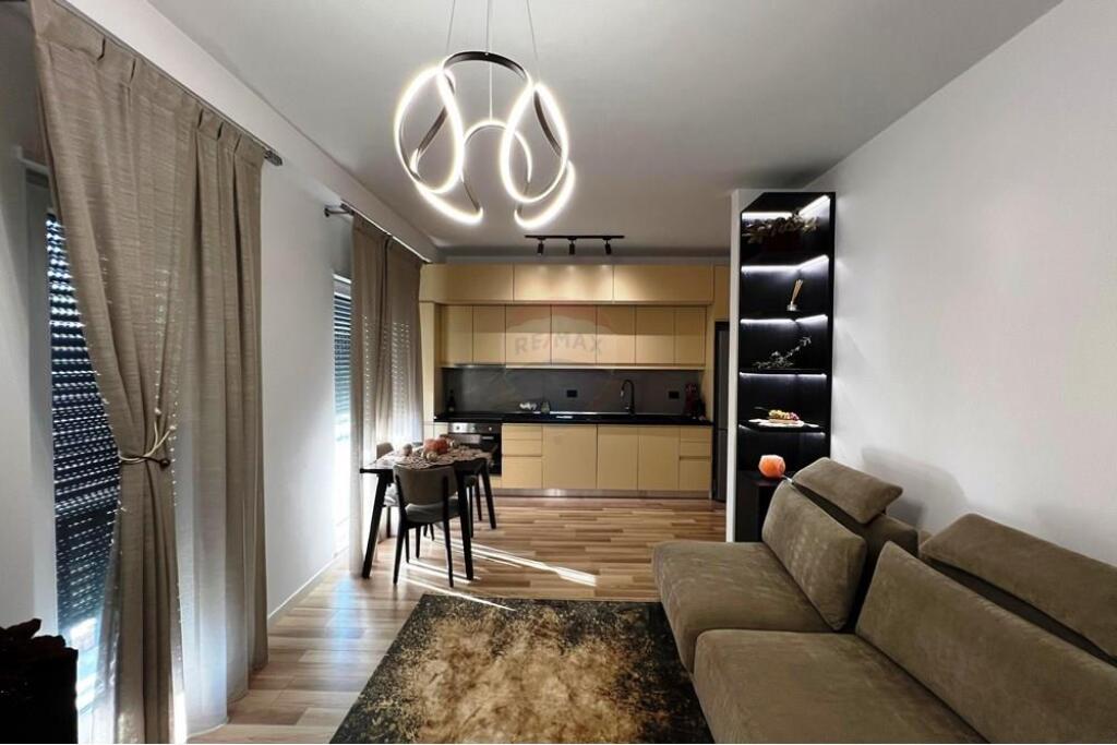 2+1 APARTMENT FOR RENT NEAR PANORAMA COMPLEX