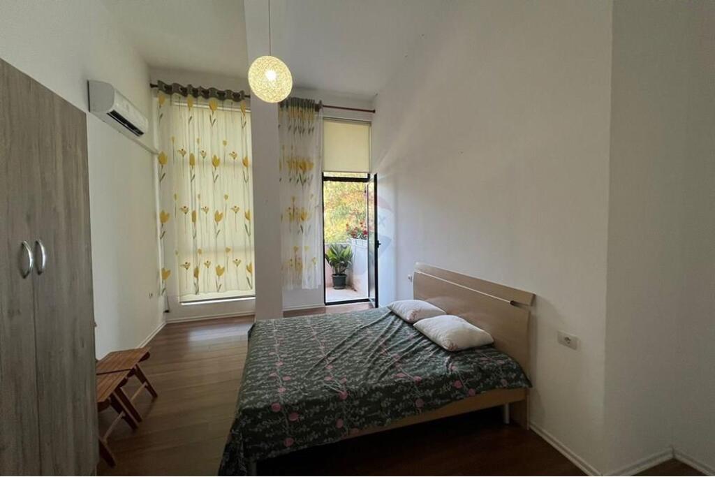 APARTAMENT 2+1 ME QIRA NE SHKOZE